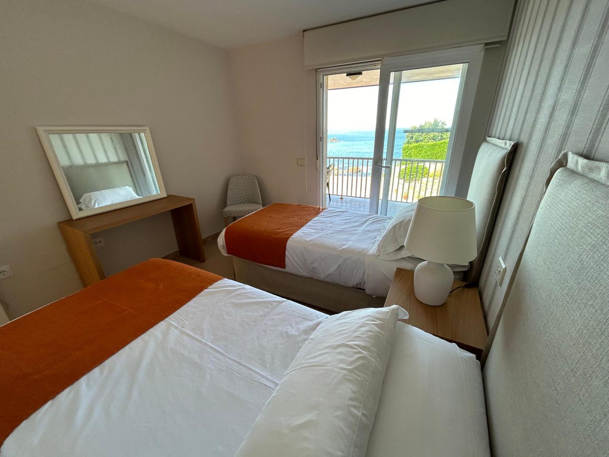 Apartamentos Fontenla-Lanzada Soutullo Esterno foto